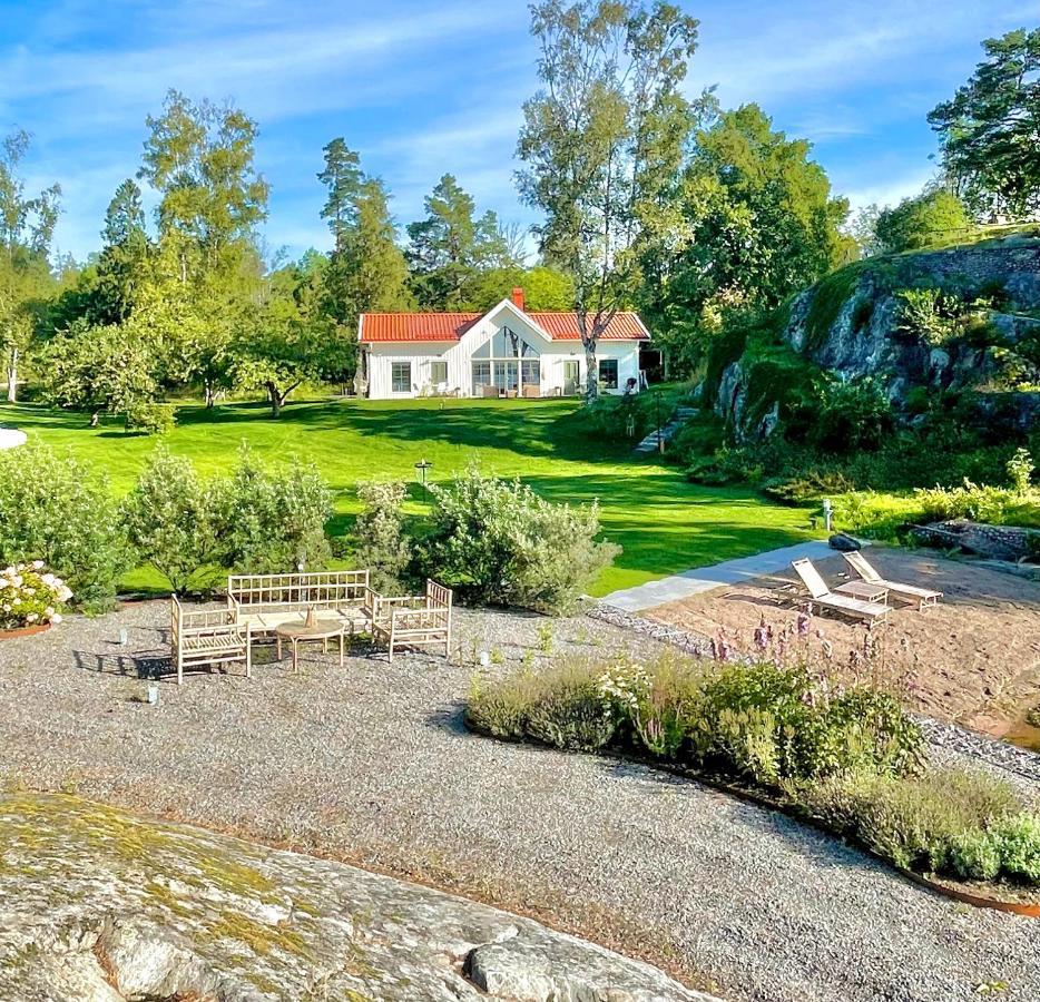 Bastuviken Bed And Breakfast Uppsala Eksteriør billede